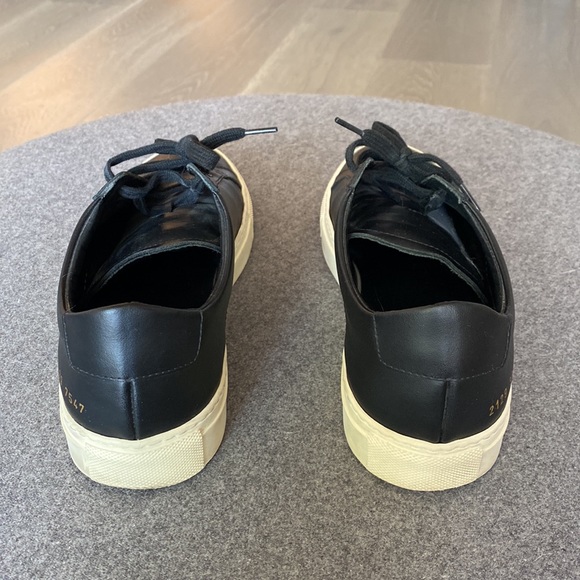 Common Projects Achilles Retro Low Black Leather Sneakers - Picture 5 of 9
